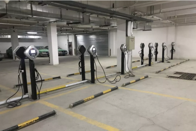 青海,西寧，充電樁，新能源汽車