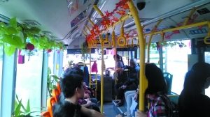 目前順德85條公交線路共有902臺(tái)TC公交車，車身以綠、藍(lán)、黃三色為主，所有車都有統(tǒng)一車型。信息時(shí)報(bào)記者 林進(jìn)挺 攝