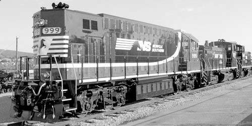 NS999是美國第一臺完全由蓄電池提供動力的機車。